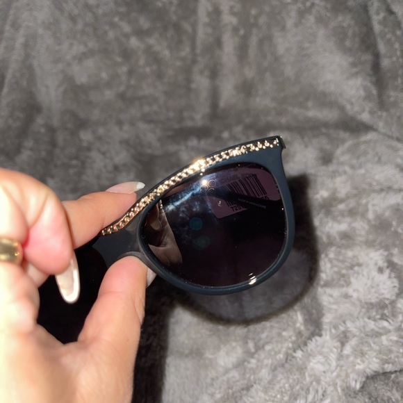 FINAL SALE 🔥Michael kors sunglasses - Picture 11 of 16